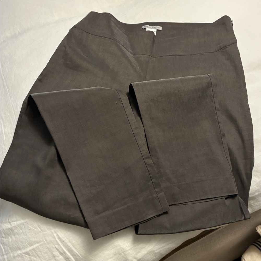 Sarah Pacini Charcoal Gray Linen Blend Top